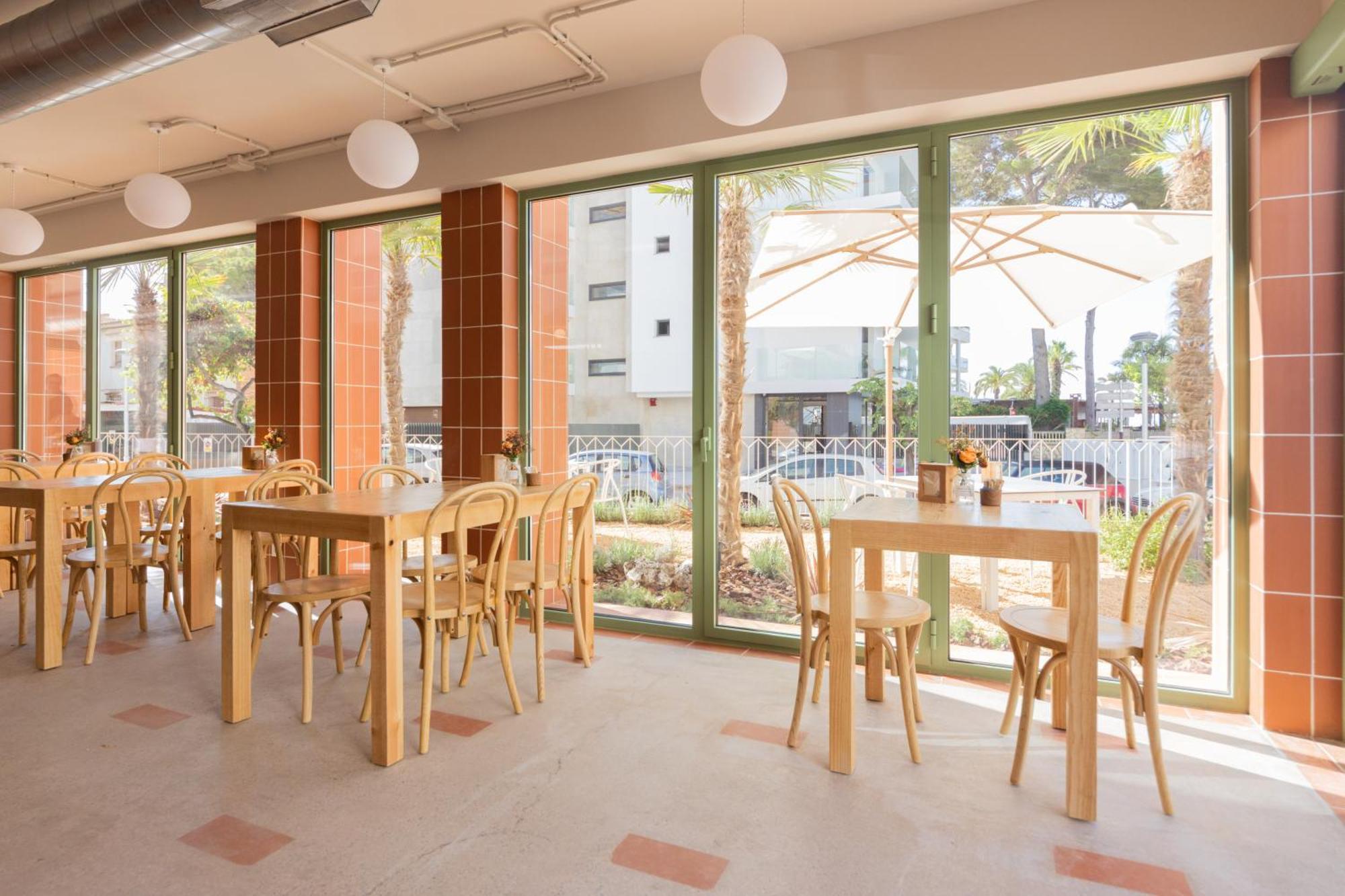 Terra Aurea Aparthotel Salou Exterior foto